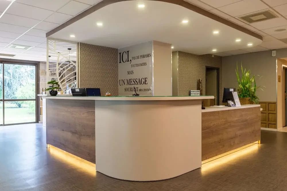 Kyriad Prestige Bordeaux Ouest Mérignac - Photo 1
