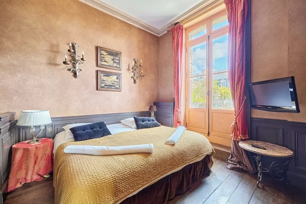 Luxury Duplex in the Heart of Deauville With a Large Garden - Photo 3