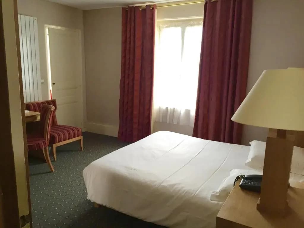 Hôtel de Normandie - Photo 3