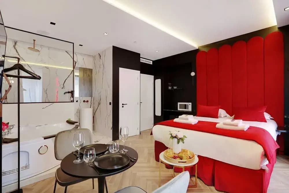 Luxurious Suite With AC Le Marais Beaubourg - Photo 2