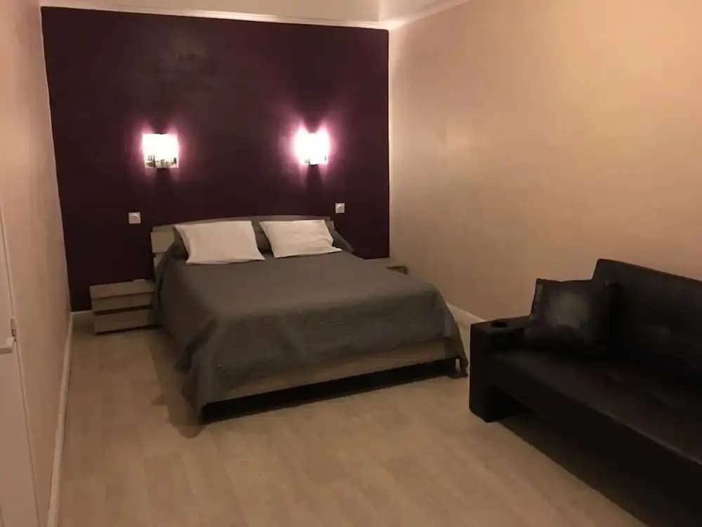 Hotel Restaurant Le d'Artagnan - Photo 2