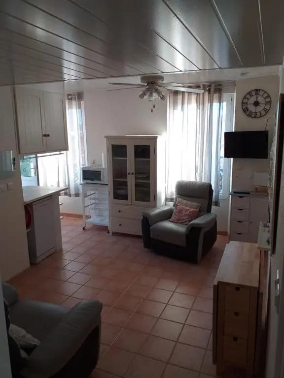 Appartement F2 tout équipé avec terrasse - 66 Salses le Chateau - Photo 1
