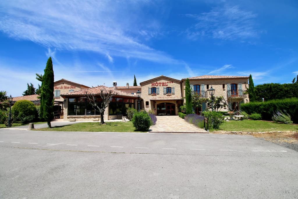 Logis Hotel Le Mas de Mon Père - Photo 1