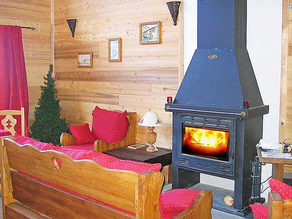 New and Modern Chalet Just 350 m From the ski Lifts - Miniature 6