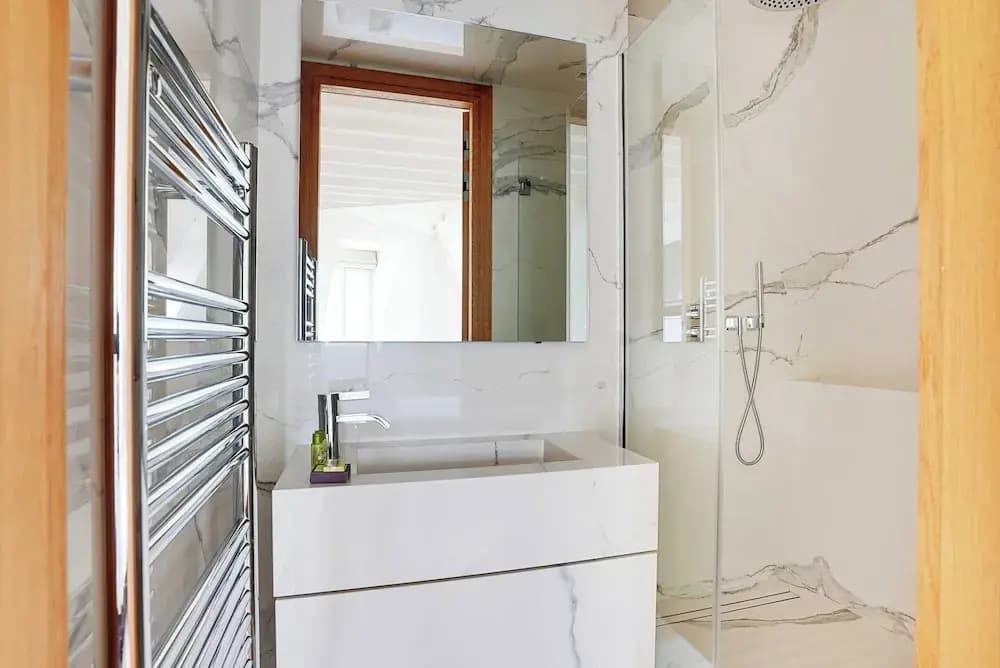 Designer Loft - 2bd/6p- Arc de Trimphe - Miniature 8