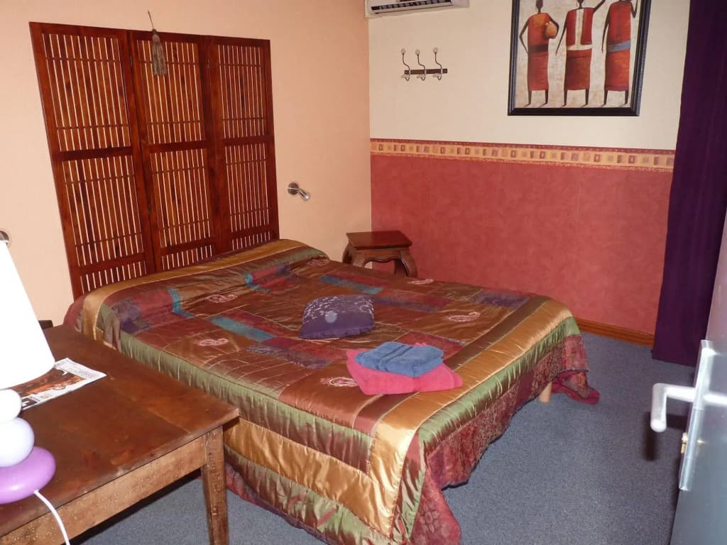Ad Cyber Hotel - Miniature 6