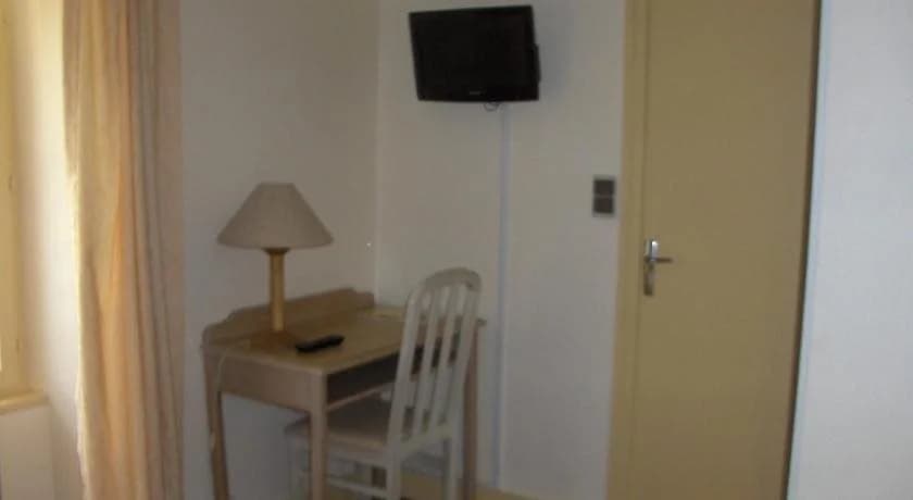 Hôtel L'Esterille - Photo 3