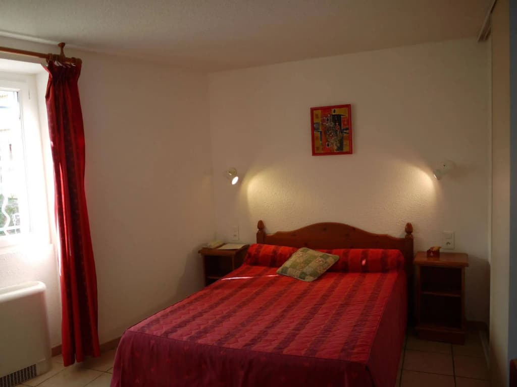 Auberge Castel Mireïo - Photo 1