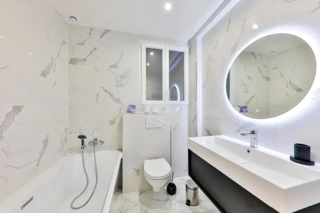 BASTILLE/LE MARAIS-LUXURIOUS 3 rooms flat - Photo 3