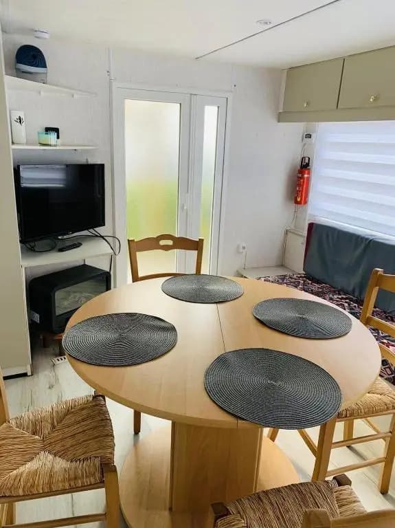 Mobil-home 4 personnes 400m de la mer - Photo 3