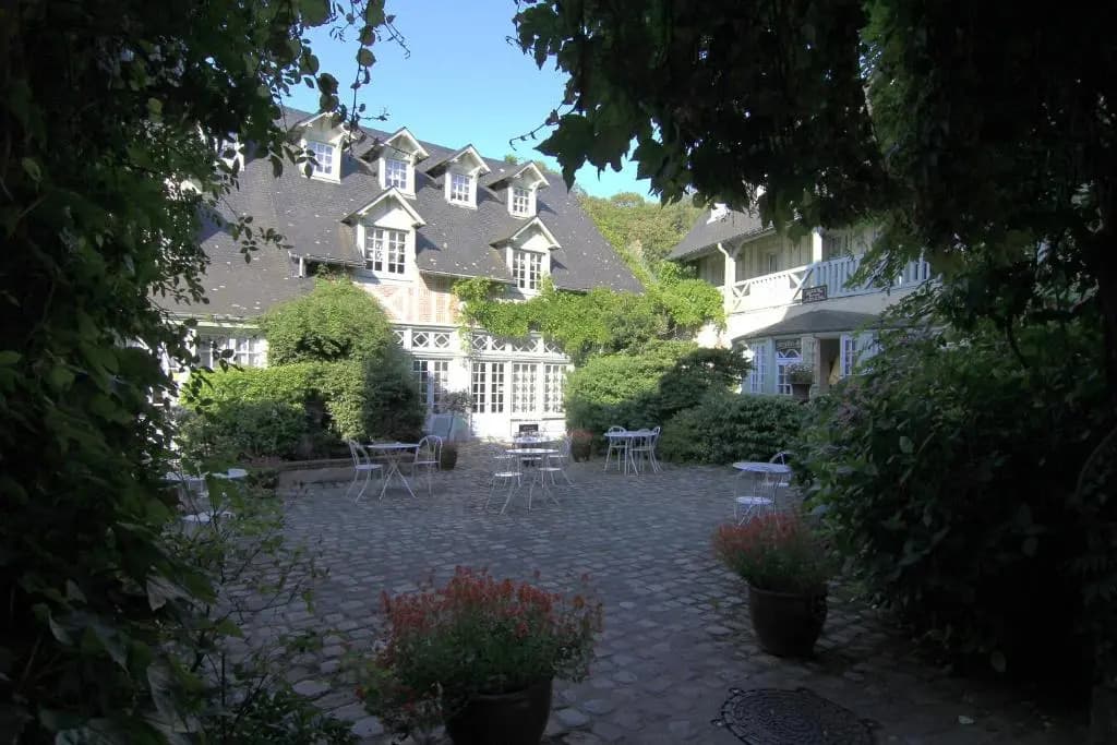 Relais Hôtelier Douce France - Miniature 7