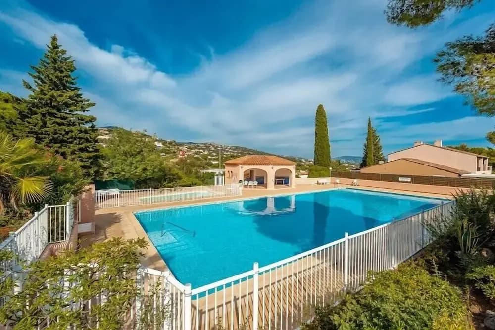 Résidence partenaire le Domaine de Garlande - Photo 1
