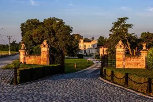 Château Giscours - Miniature 8