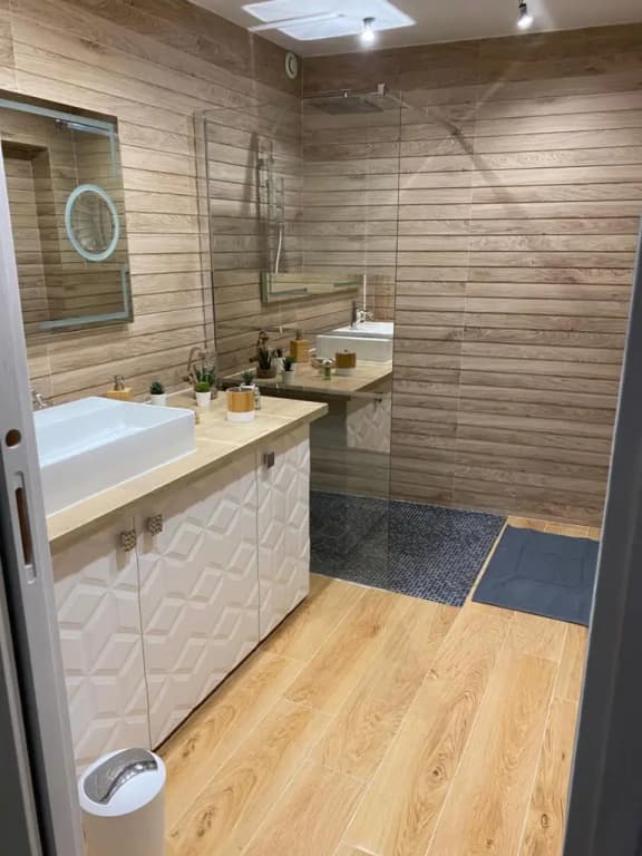 Cavaliere Apt 125M2 Piscine - Miniature 8