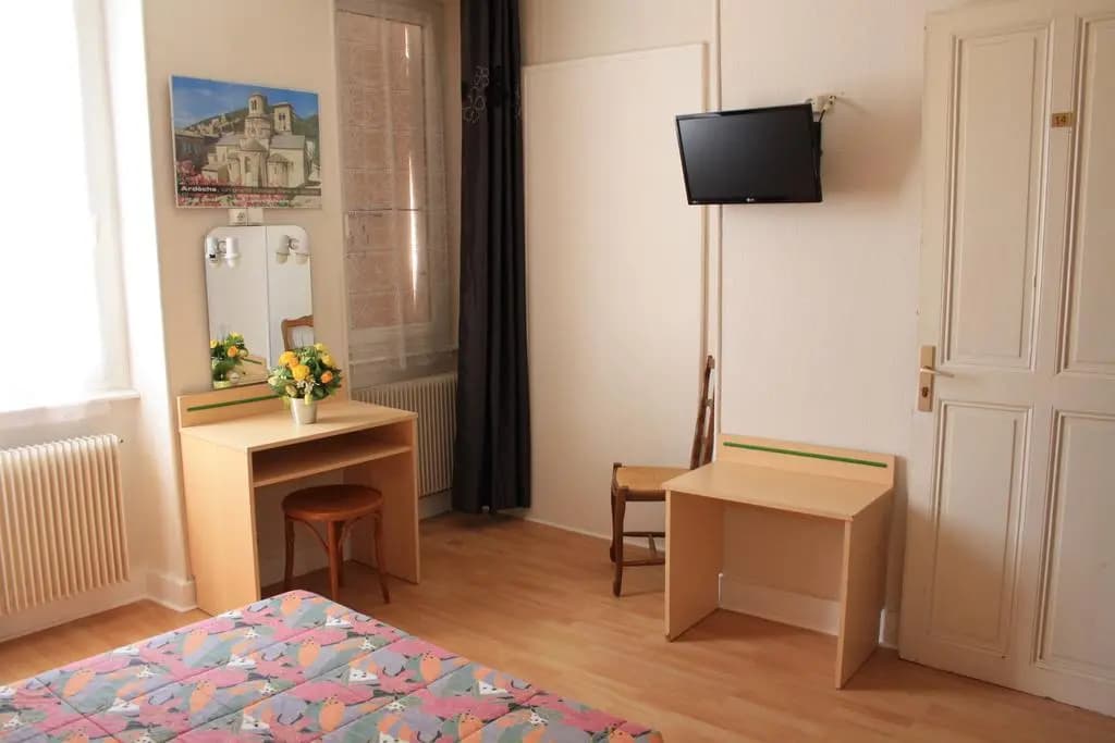 Hotel Saint Jacques - Photo 5