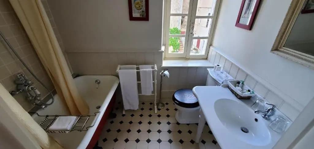 Hotel Restaurant des Deux Rocs - Miniature 8