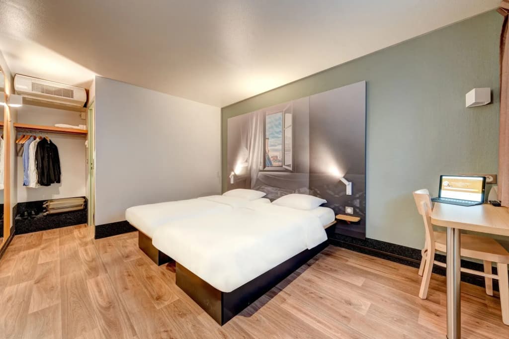 B&B Hotel Louveciennes - Miniature 6