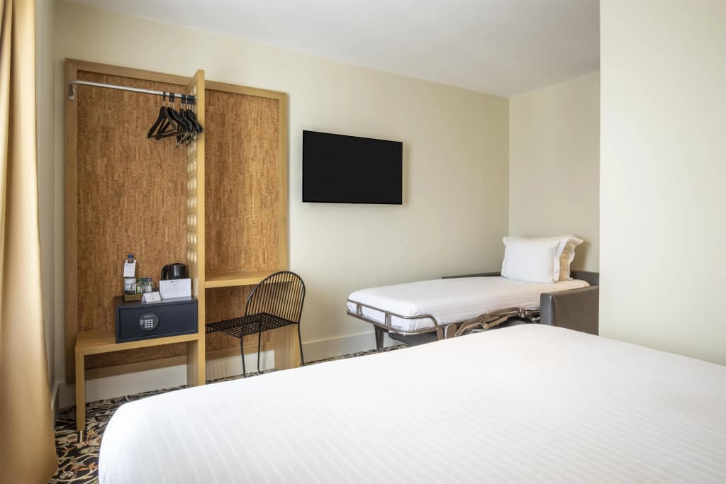 Best Western Hôtel Centre Reims - Photo 3
