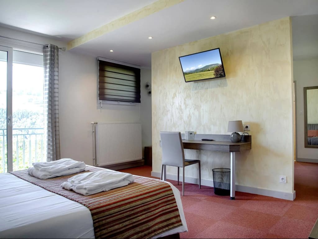 Hôtel Les Mésanges - Photo 2