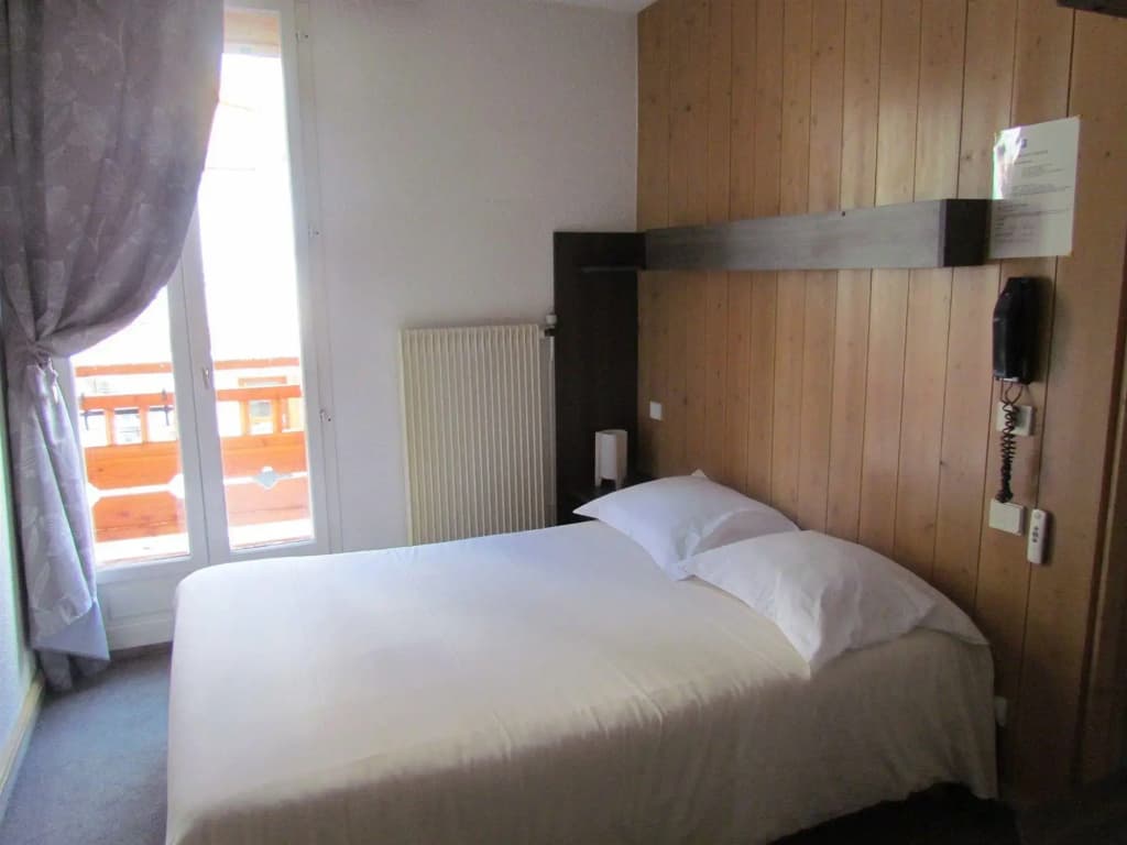 Hôtel Val Joly - Photo 2