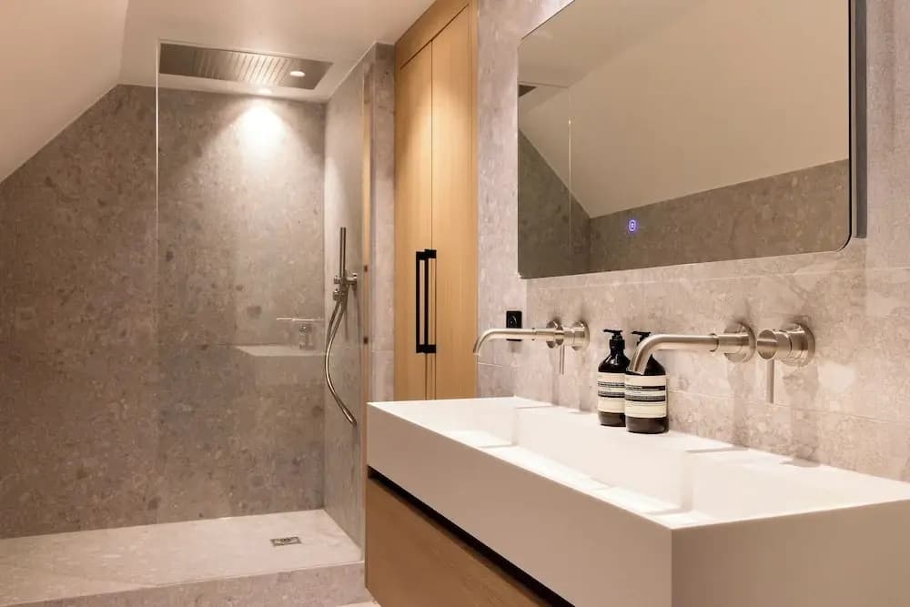 Modern Apartment -ac-1br-4p-pantheon - Miniature 6