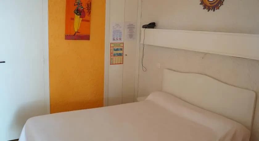 Htel Les Mimosas - Photo 5