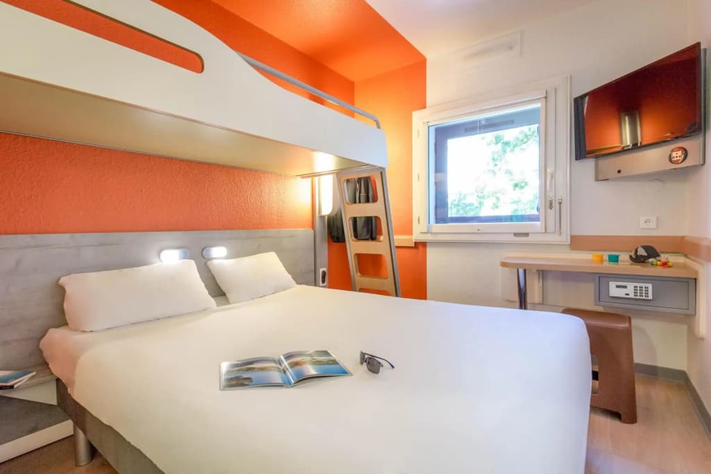 ibis budget Marseille Timone - Photo 3