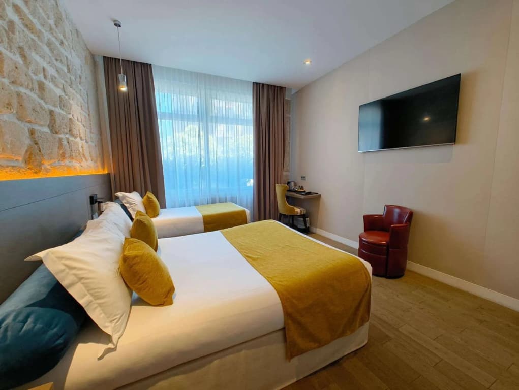 Familia Hotel - Photo 3