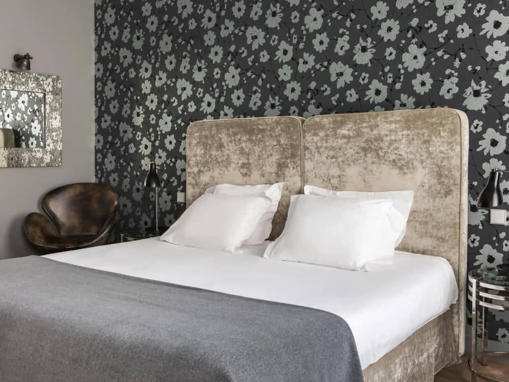 New Hotel Roblin - Miniature 6