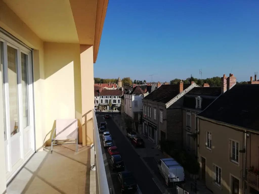 Joli F1 au coeur de Paray - Photo 4