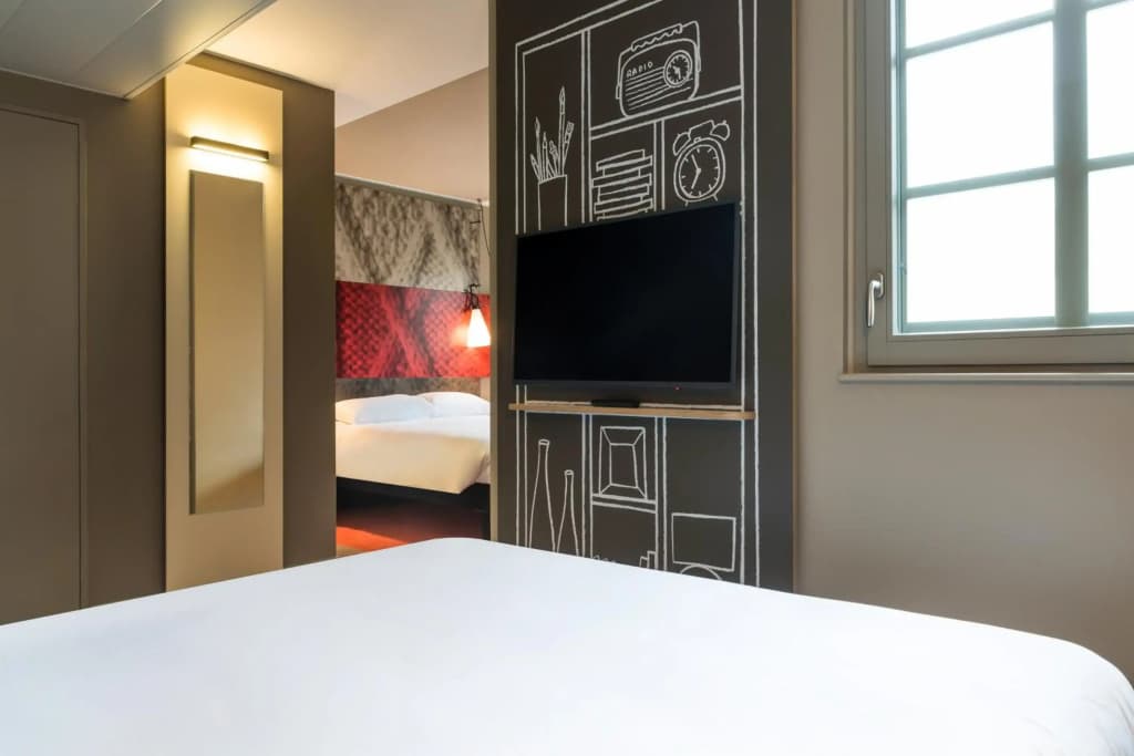 ibis Saint Germain en Laye Centre - Photo 4