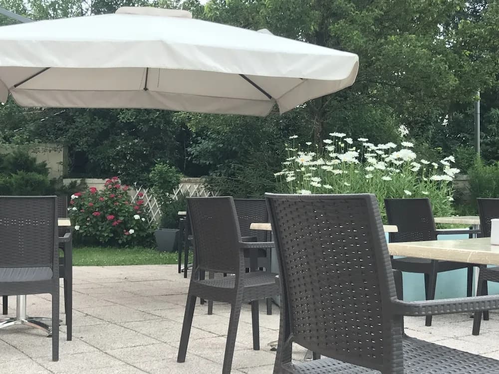 Hôtel JurJura - Miniature 8