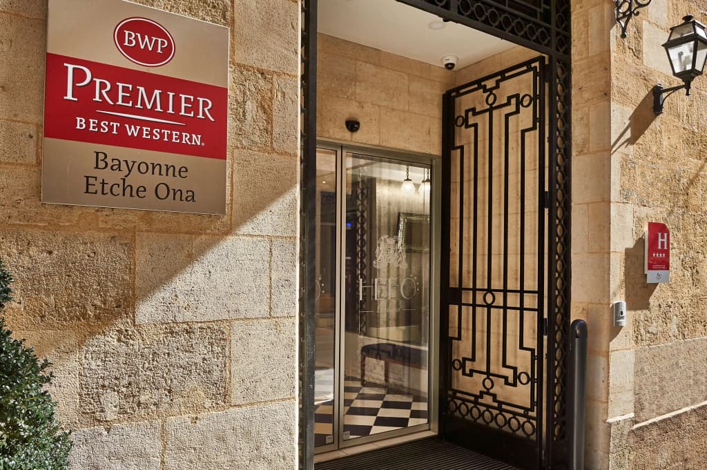 Best Western Premier Hotel Bayonne Etche Ona - Bordeaux - Photo 1