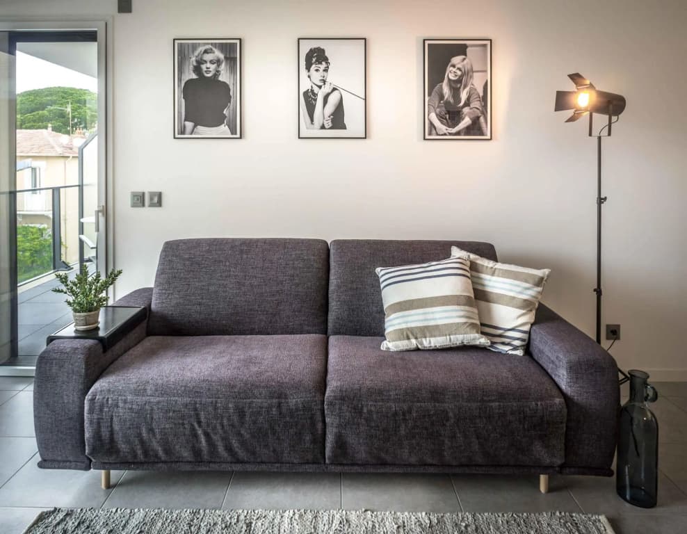Modern 1 Bed Apartment in Prestigous Area of Cannes a Short Walk to the Croisette and the Palais - 1903 - Photo 1