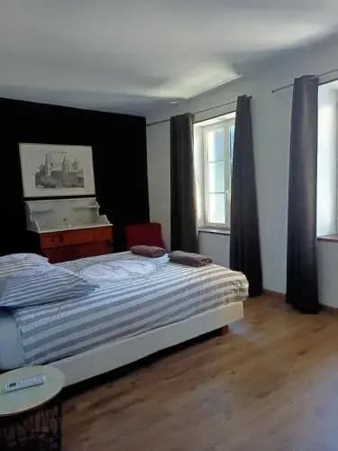 un gîte dans la cité - Photo 2