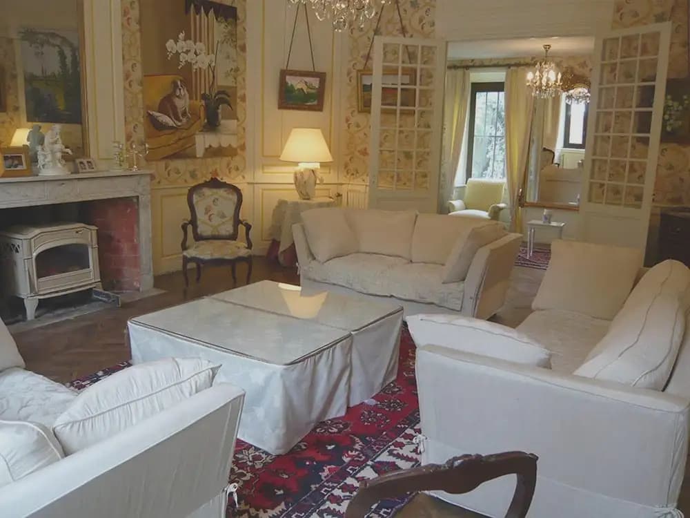 Mansion With 15 Bedrooms in Satillieu, With Wonderful Mountain View, Private Pool, Enclosed Garden - Photo 3