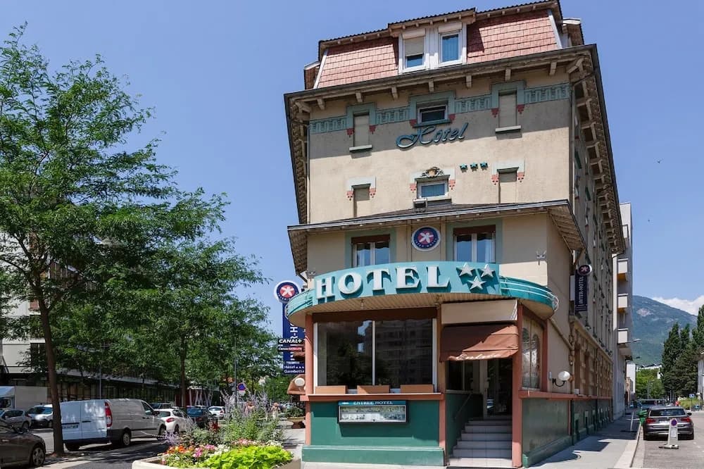 Hotel The Originals Grenoble Gambetta (ex Inter-Hotel) - Photo 1