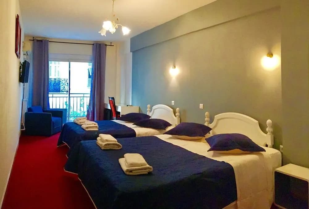 Hôtel Georges - Photo 4