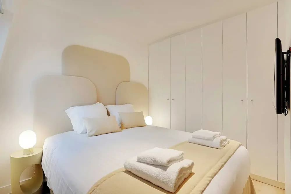 Magnificent Apartment - 1br/4p - Arc de Triomphe - Photo 2