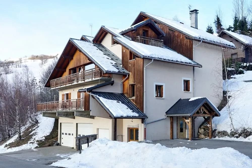Chalet La Tuviere Bike Inn - Photo 1