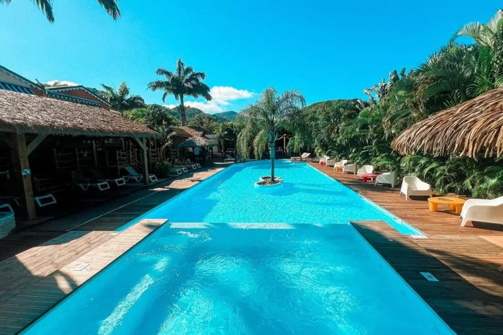 Tropicana Suites - Miniature 6