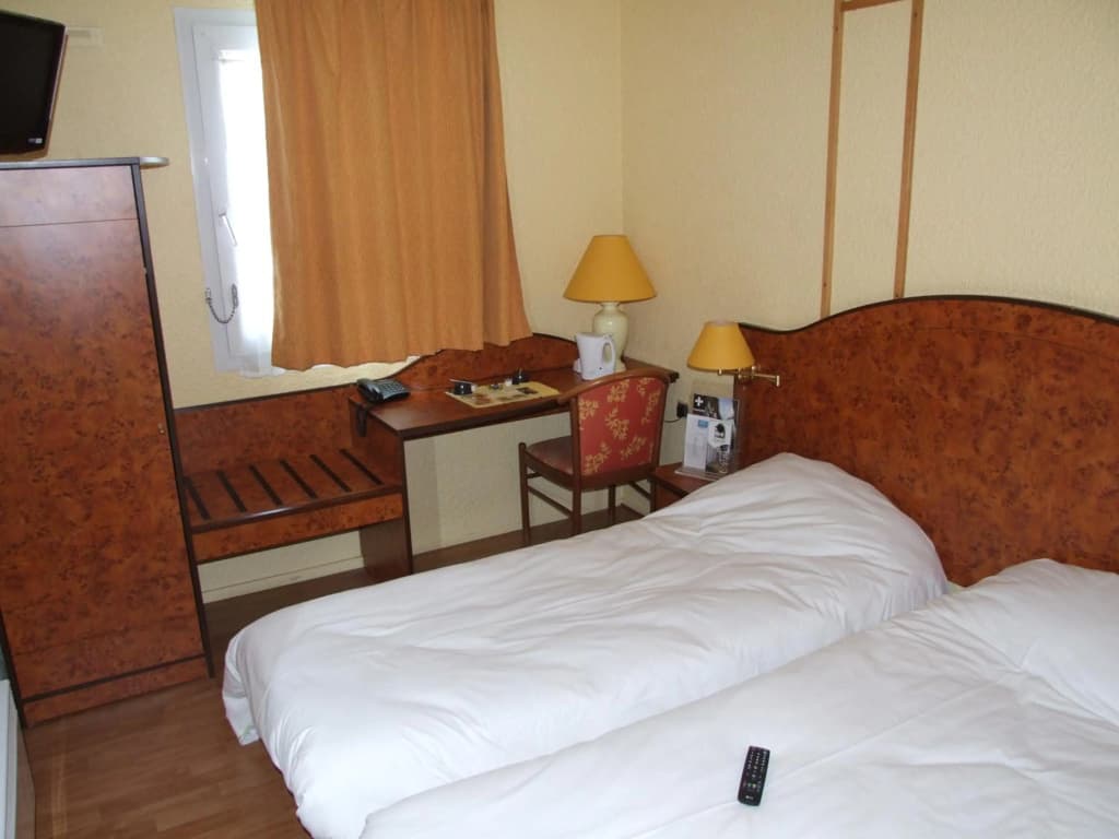 Logis Cottage Hotel Calais - Photo 3