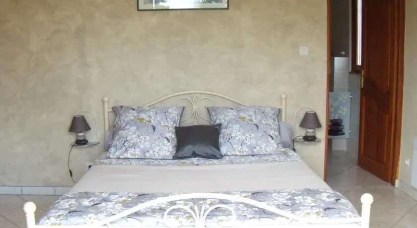Chambres d'hôtes CLAUDEL Marie-Noelle - Photo 3