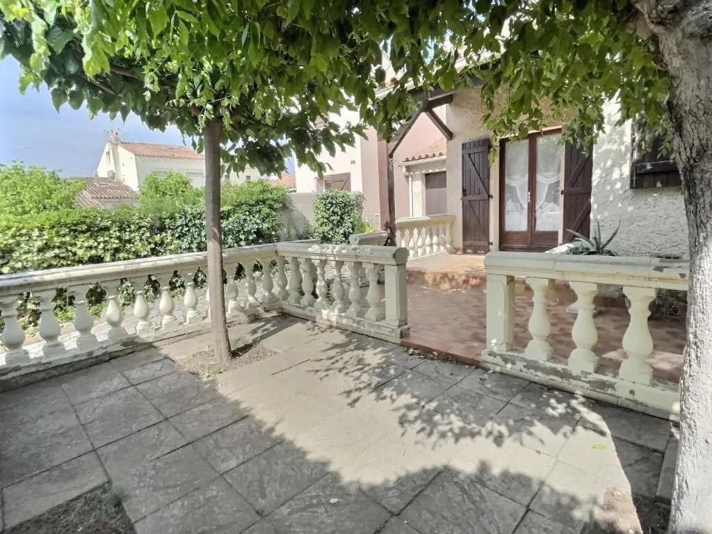 Maison indépendante avec jardin à 900m de la plage - Miniature 8