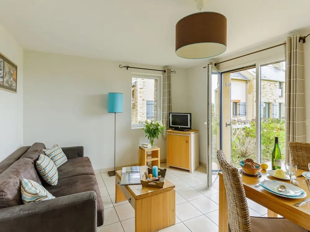 Beautiful Luxury Apartment Near a Breton Oyster Village - Photo 3
