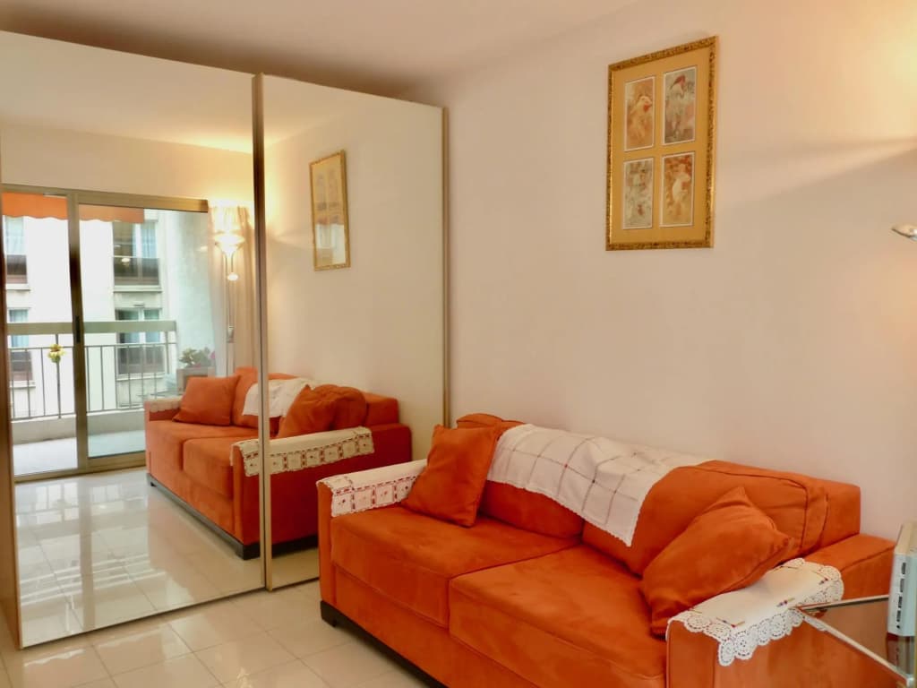 One Bedroom Apartment in the Center of Cannes Next to the Carlton a few Meters From the Croisette - 367 - Miniature 6