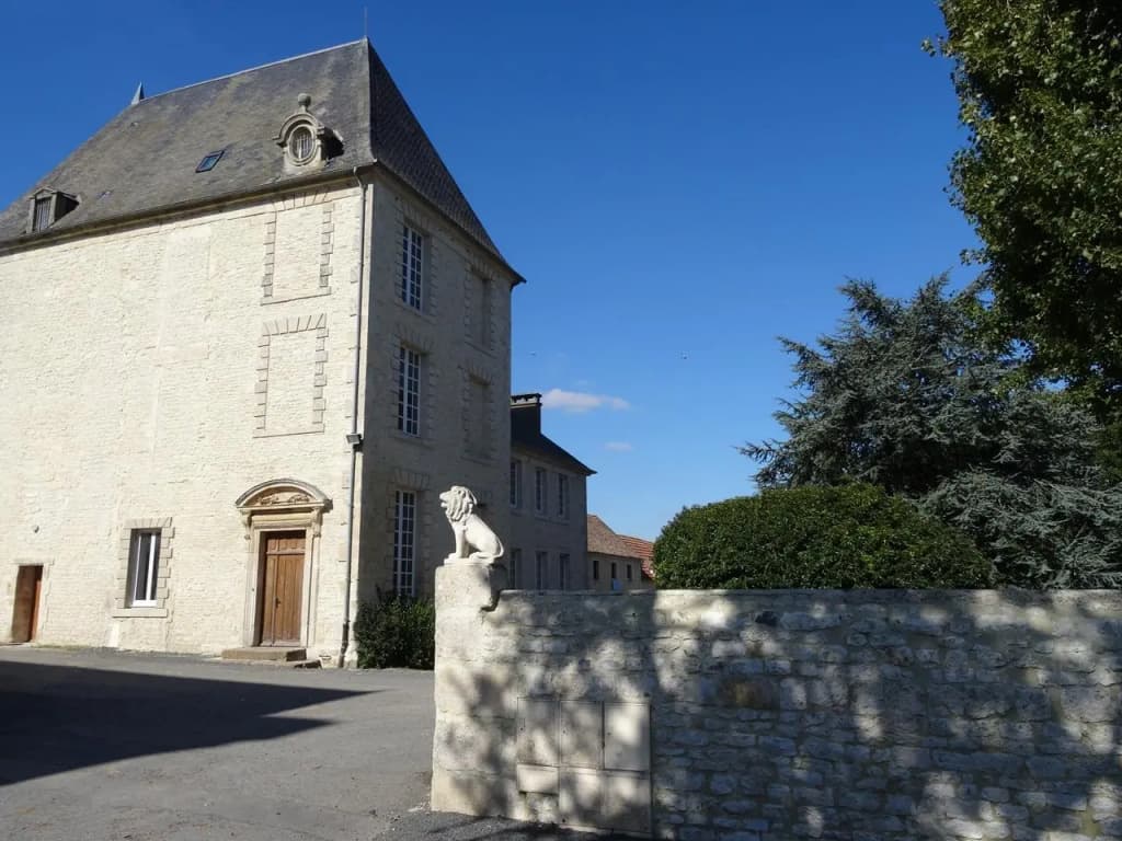 Le Seigneur de Bons - Photo 1
