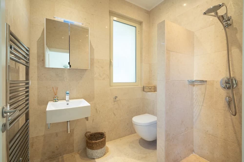 Blue Dream Cannes Guesthouse - Miniature 7