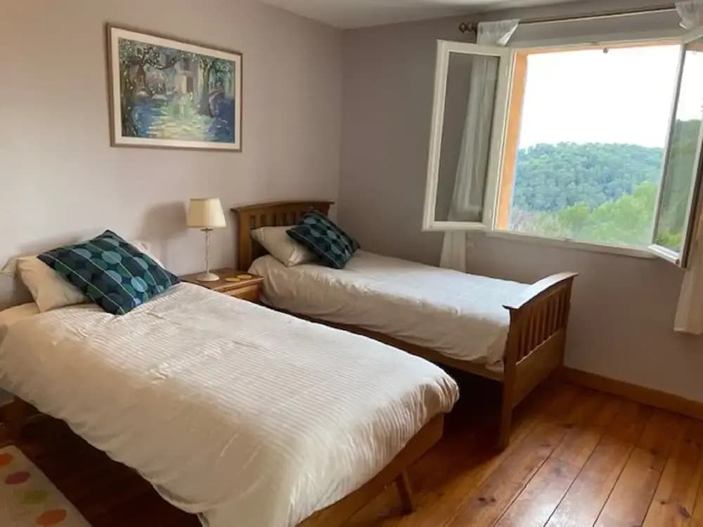 Picturesque Holiday Home With Private Pool - Miniature 6