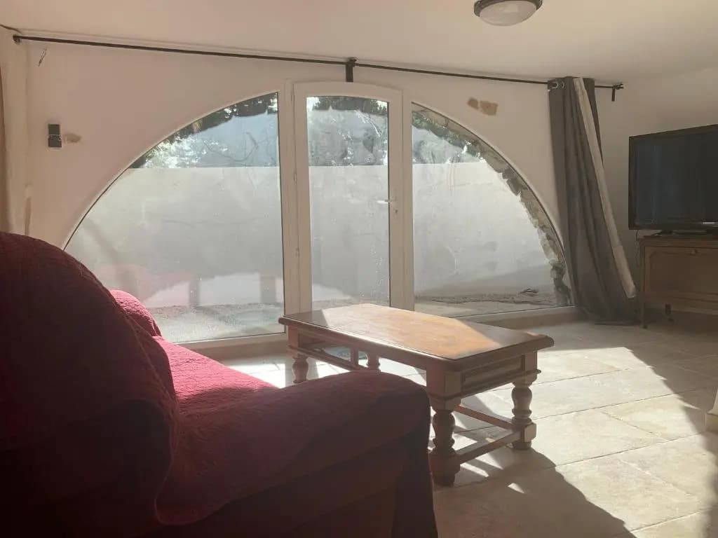 T2 40m2 + jardin à 10min à pied des plages - Photo 4